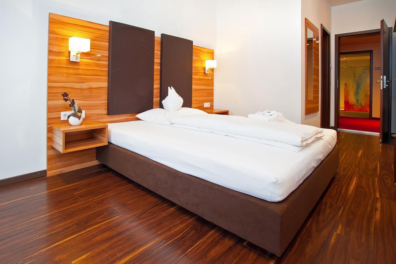 Hotel-Renner Buchbach Bilik gambar